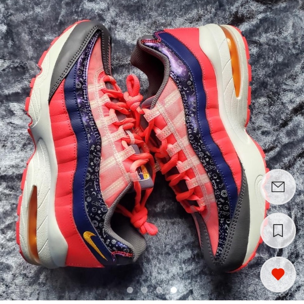 PINK AND BLUE GALAXY NIKE AIR MAX 95S